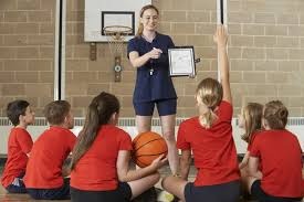 圣路易斯红雀王牌莫里纳退役，带着 9 座金手套奖被公认为史上最强守备捕手