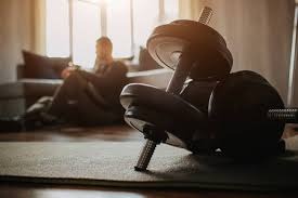 意媒：国米中卫缺乏回追速度，齐沃想用比塞克弥补这一点